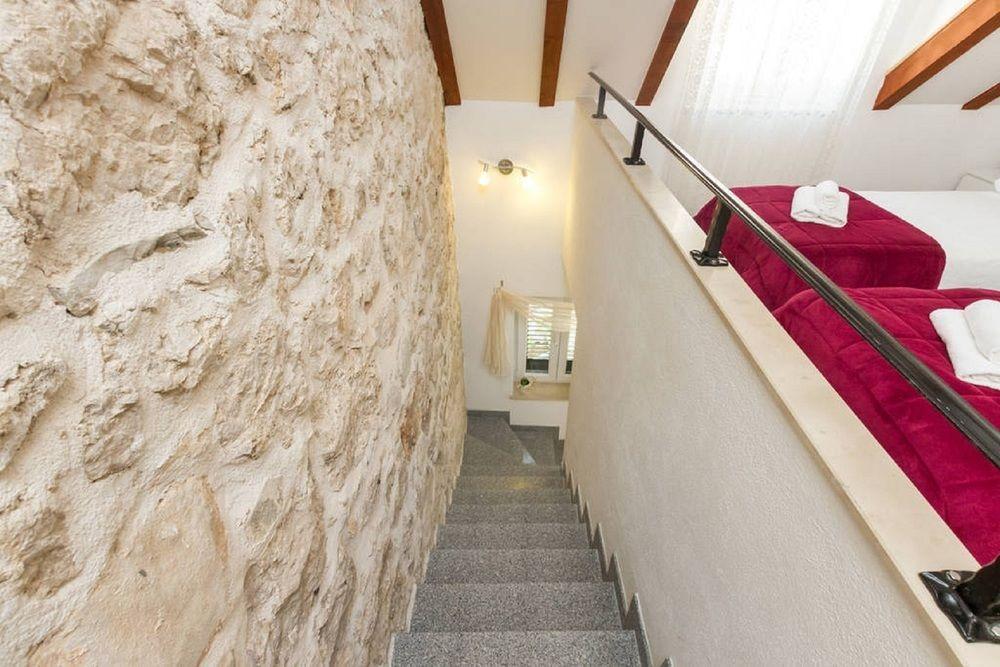 Peruzovic Rooms 1 Split Ngoại thất bức ảnh