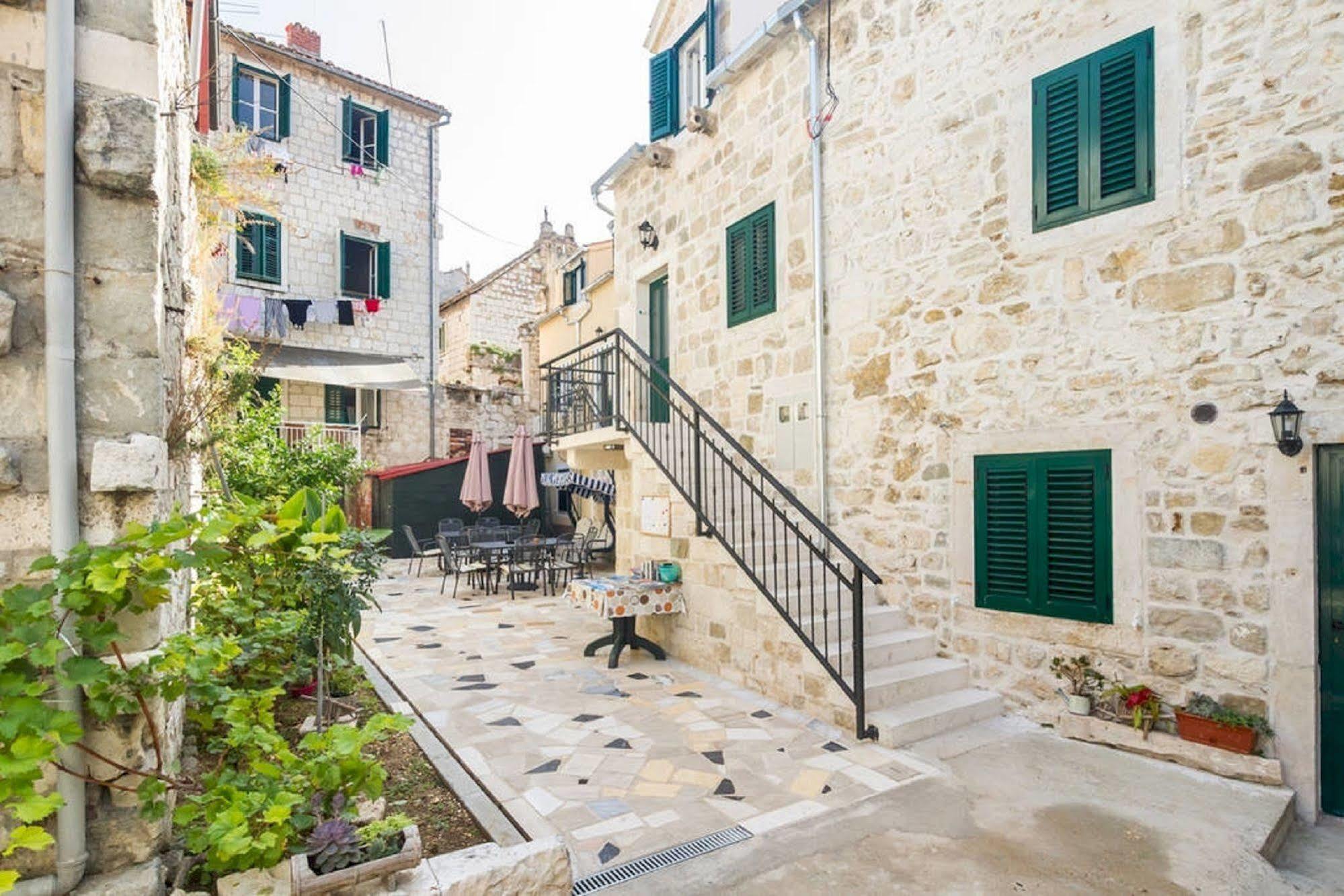 Peruzovic Rooms 1 Split Ngoại thất bức ảnh