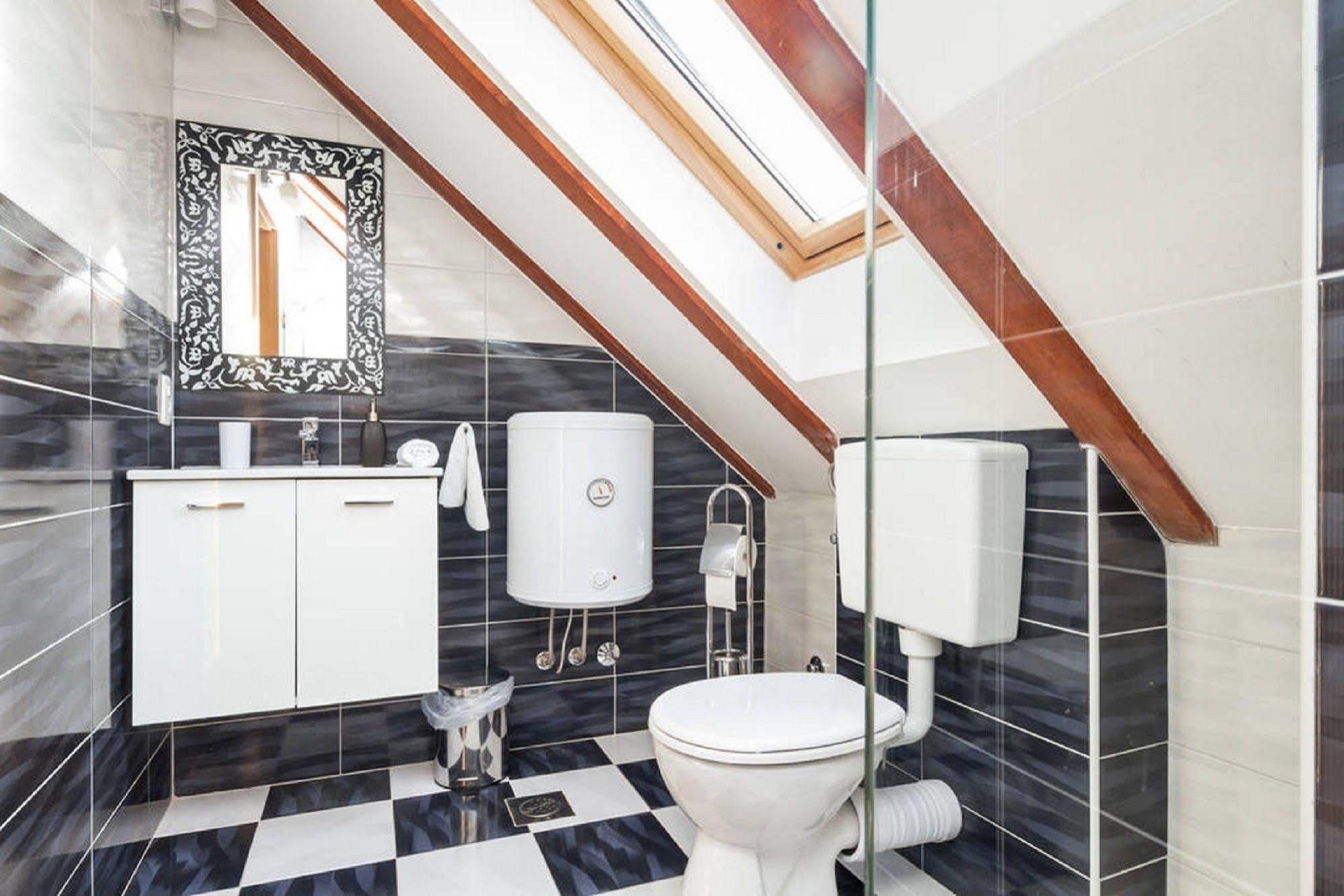 Peruzovic Rooms 1 Split Ngoại thất bức ảnh